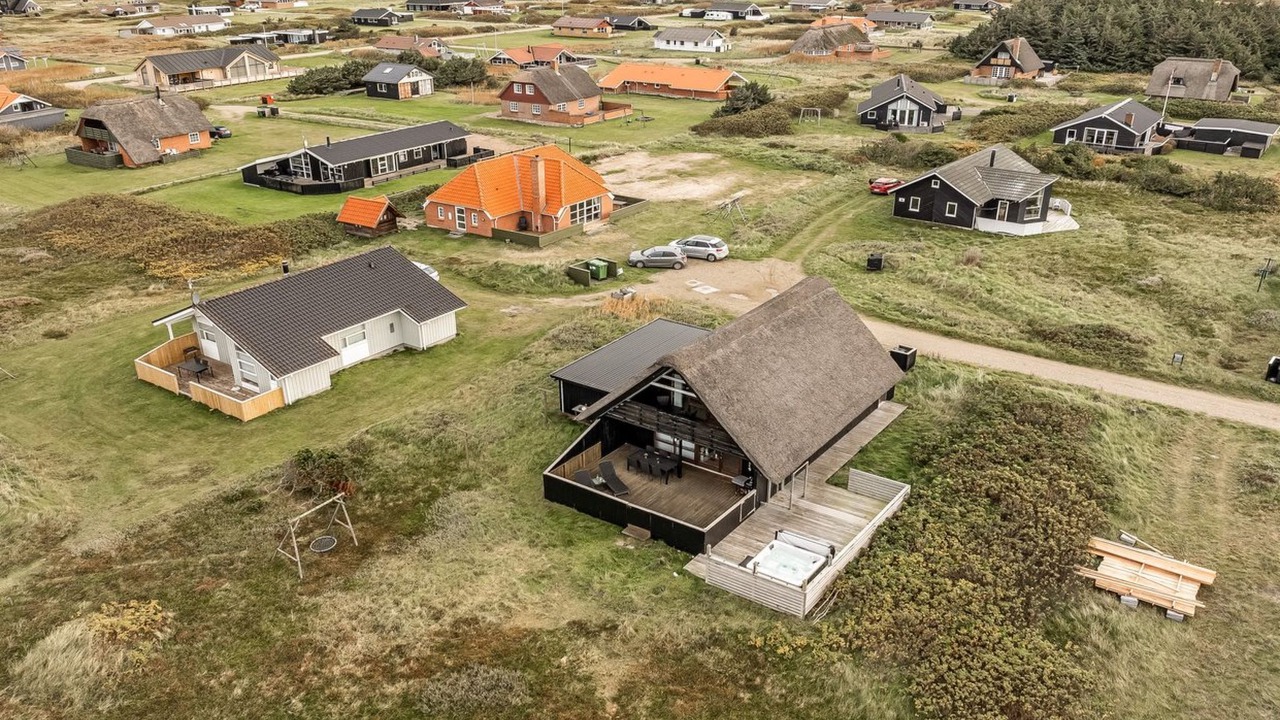 Photo of Others in Vrist Strand