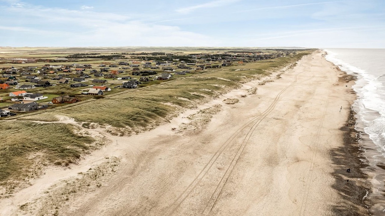 Photo of Others in Vrist Strand
