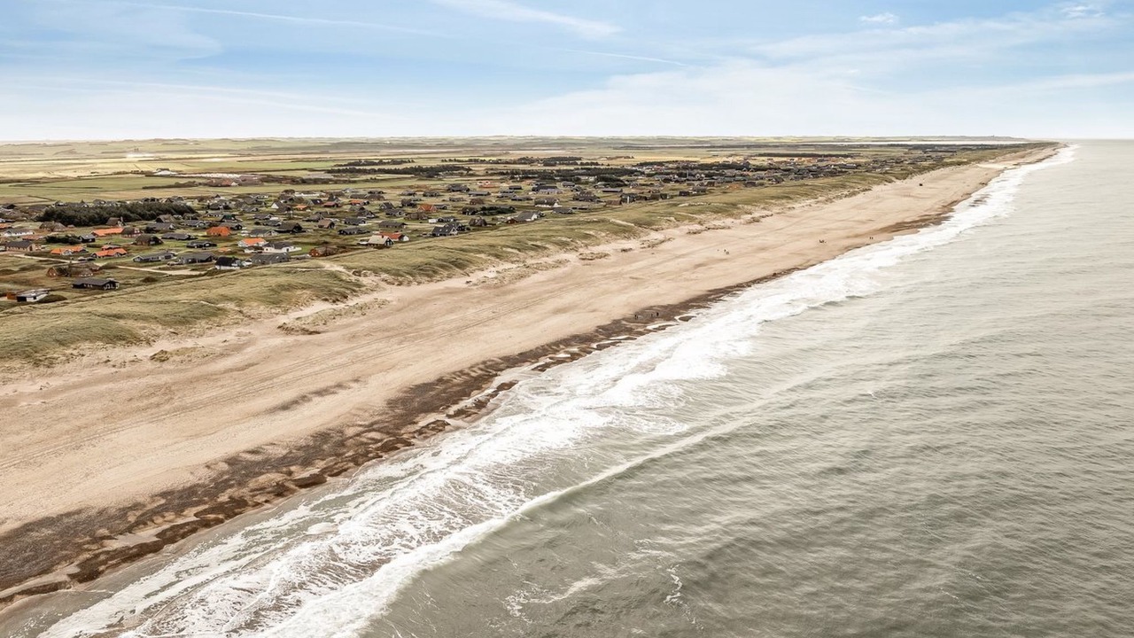 Photo of Others in Vrist Strand
