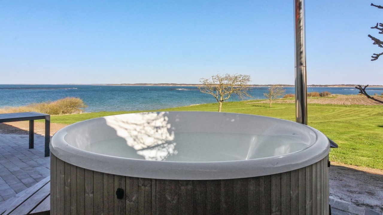 Photo of Bathroom in Struer