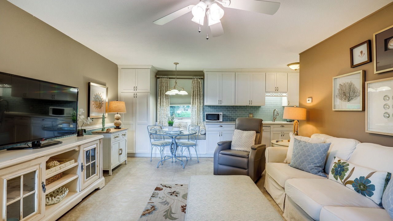 Photo of Livingroom in Rushville
