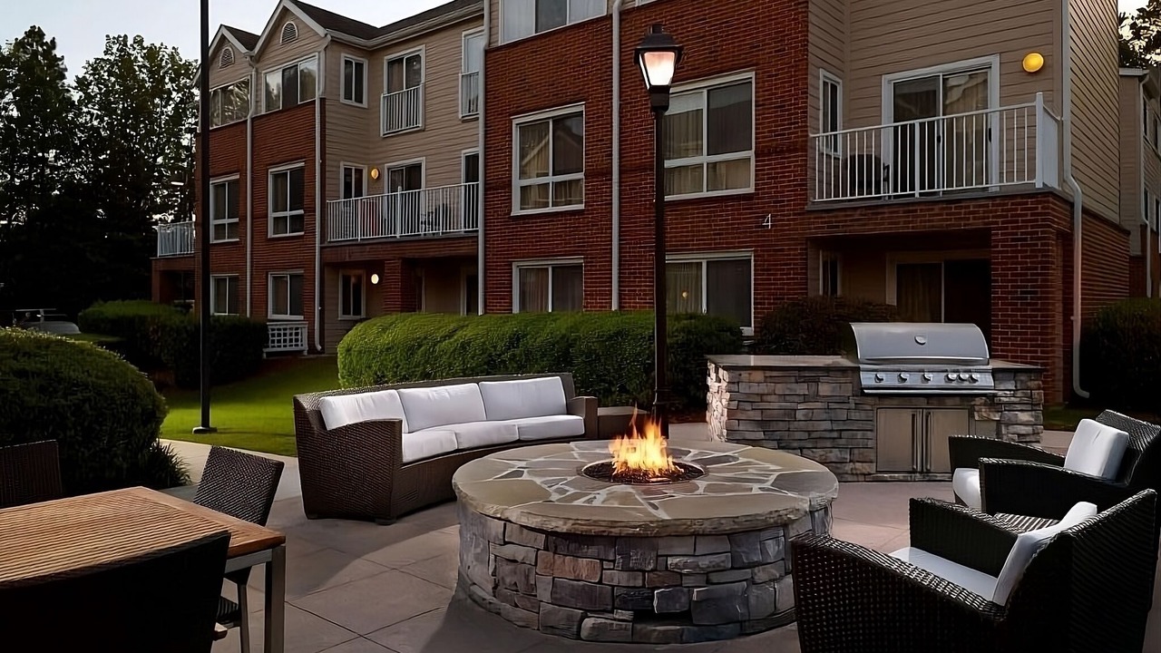 Photo of Livingroom in Alpharetta