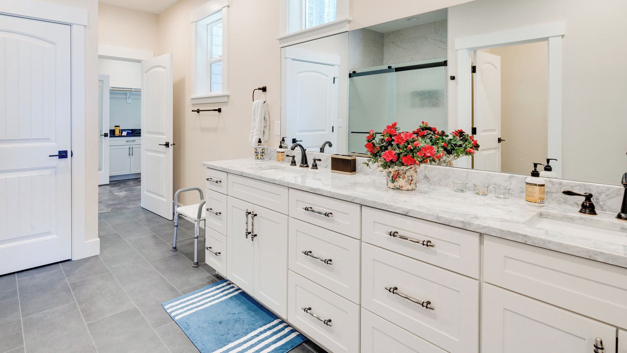 Photo of Bathroom in Arch Cape