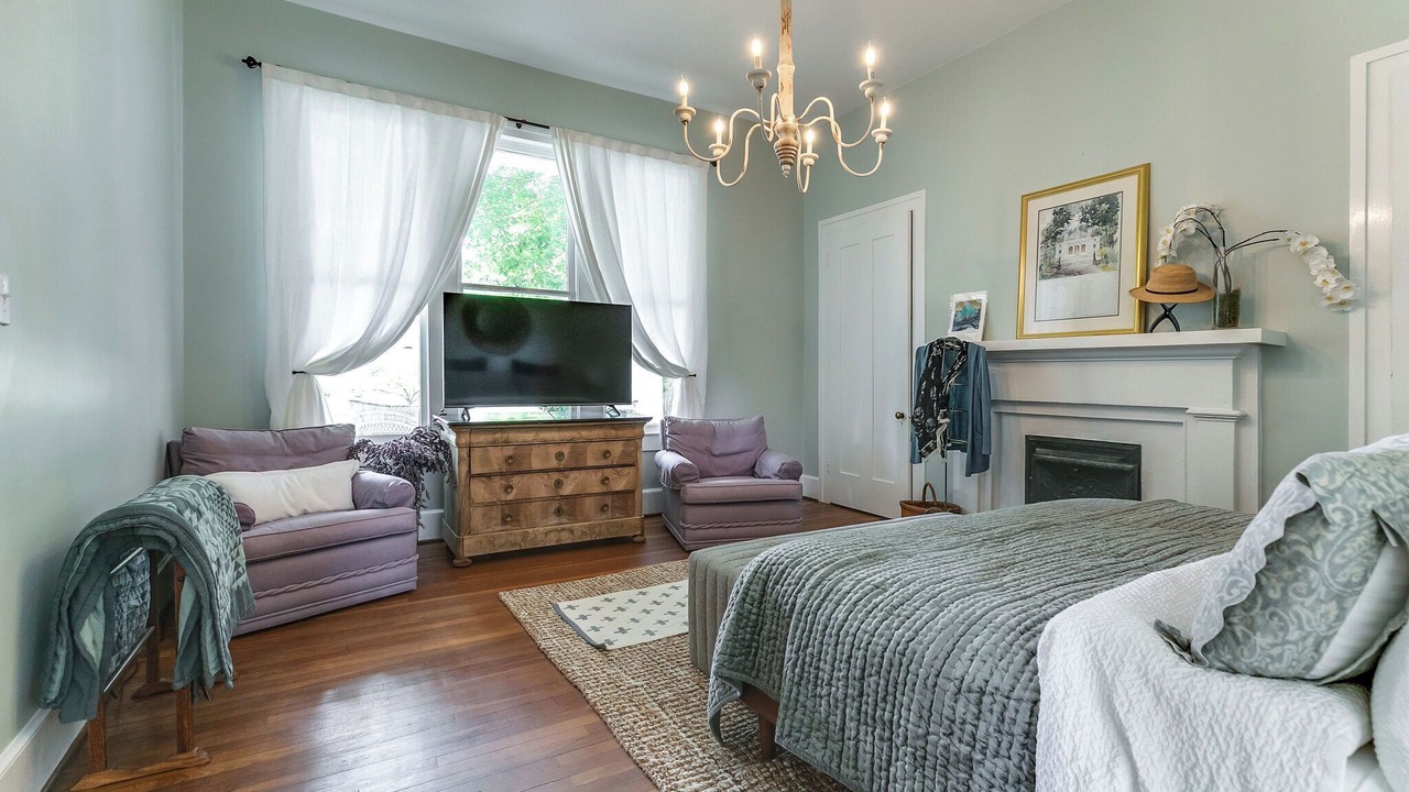 Photo of Bedroom in Mount Pleasant