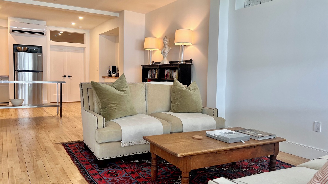 Photo of Livingroom in Downtown Halifax