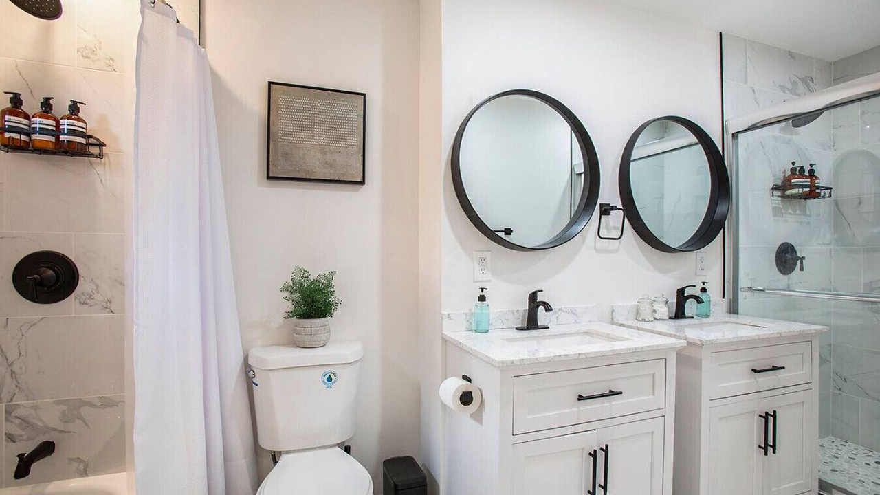 Photo of Bathroom in Olathe