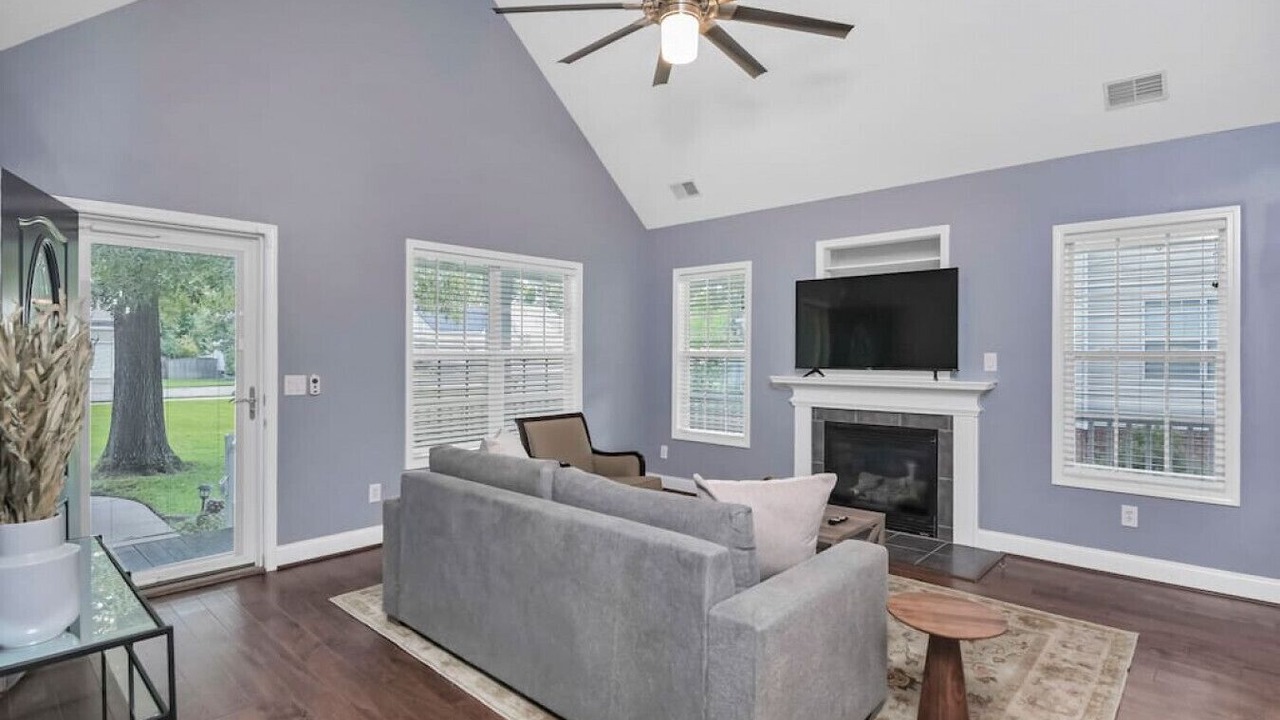 Photo of Livingroom in Huntcliff