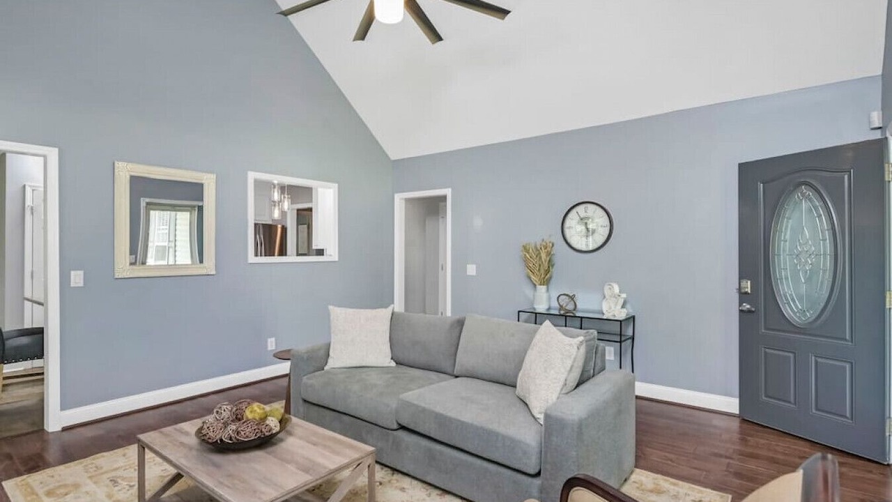Photo of Livingroom in Huntcliff