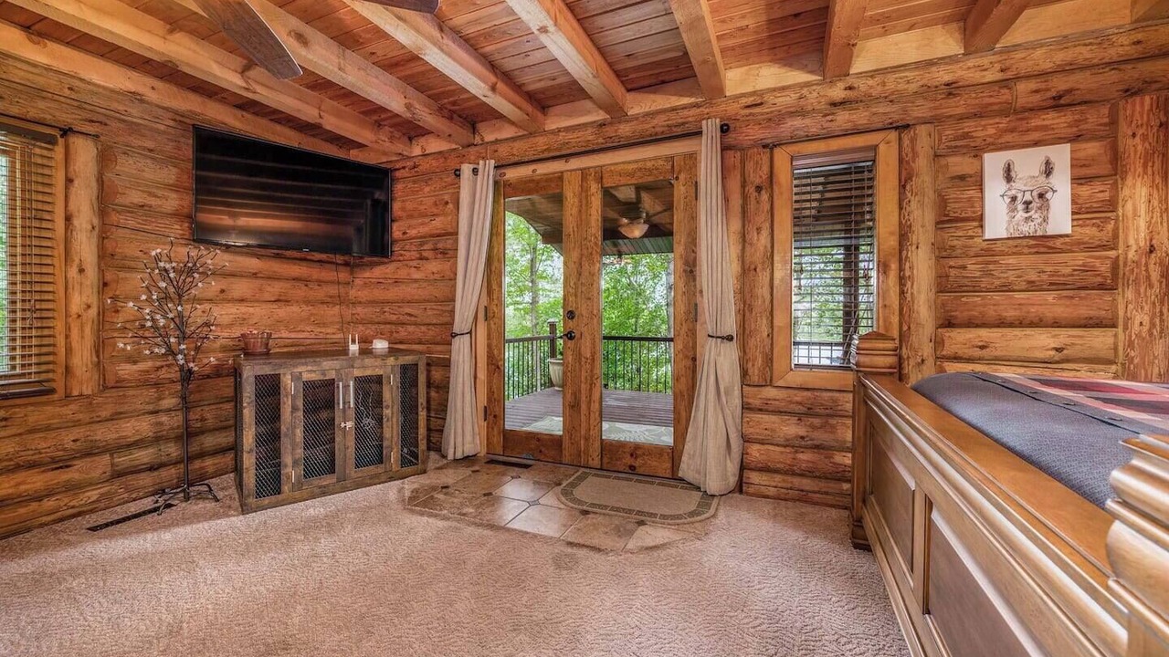 Photo of Bedroom in Cohasset
