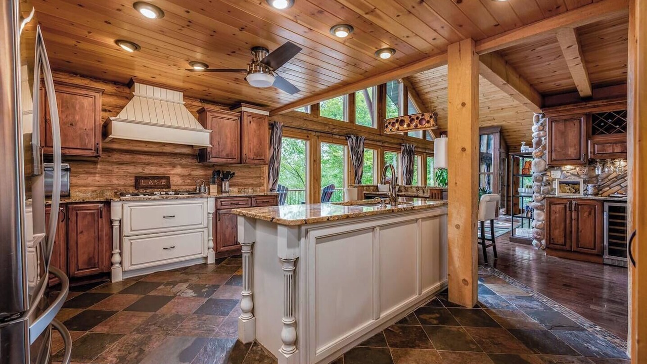 Photo of Kitchen in Cohasset