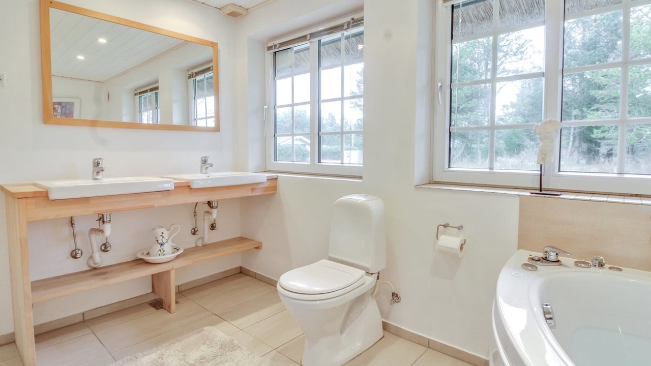 Photo of Bathroom in Vejers