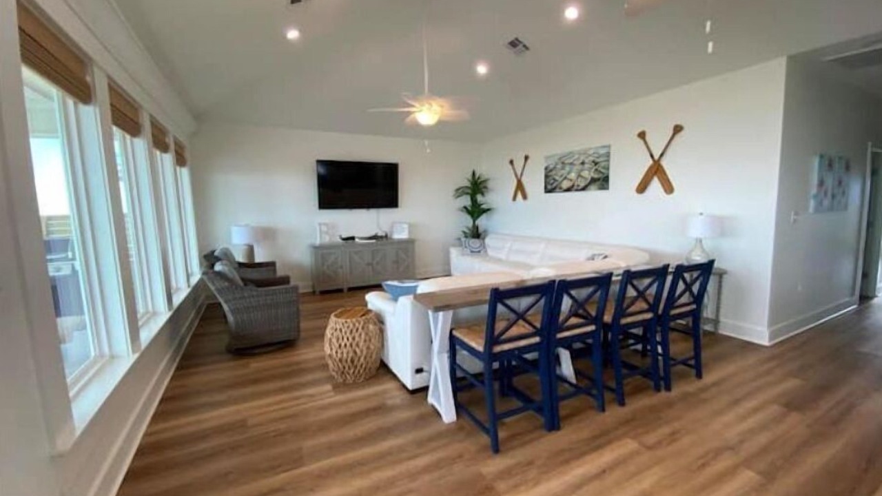 Photo of Livingroom in Grand Isle