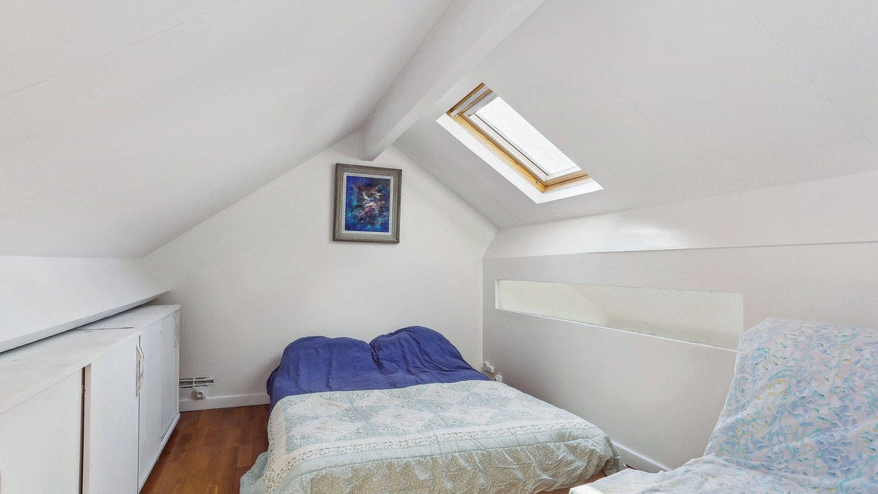 Photo of Bedroom in Saint-Cloud