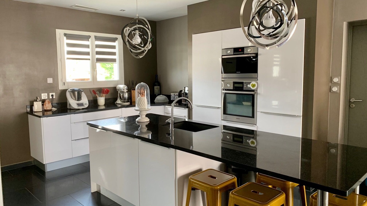 Photo of Kitchen in Pezens