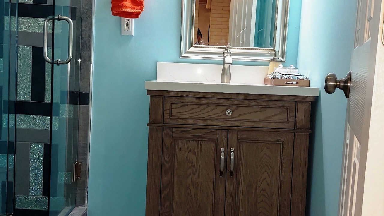 Photo of Bathroom in Southwestern
