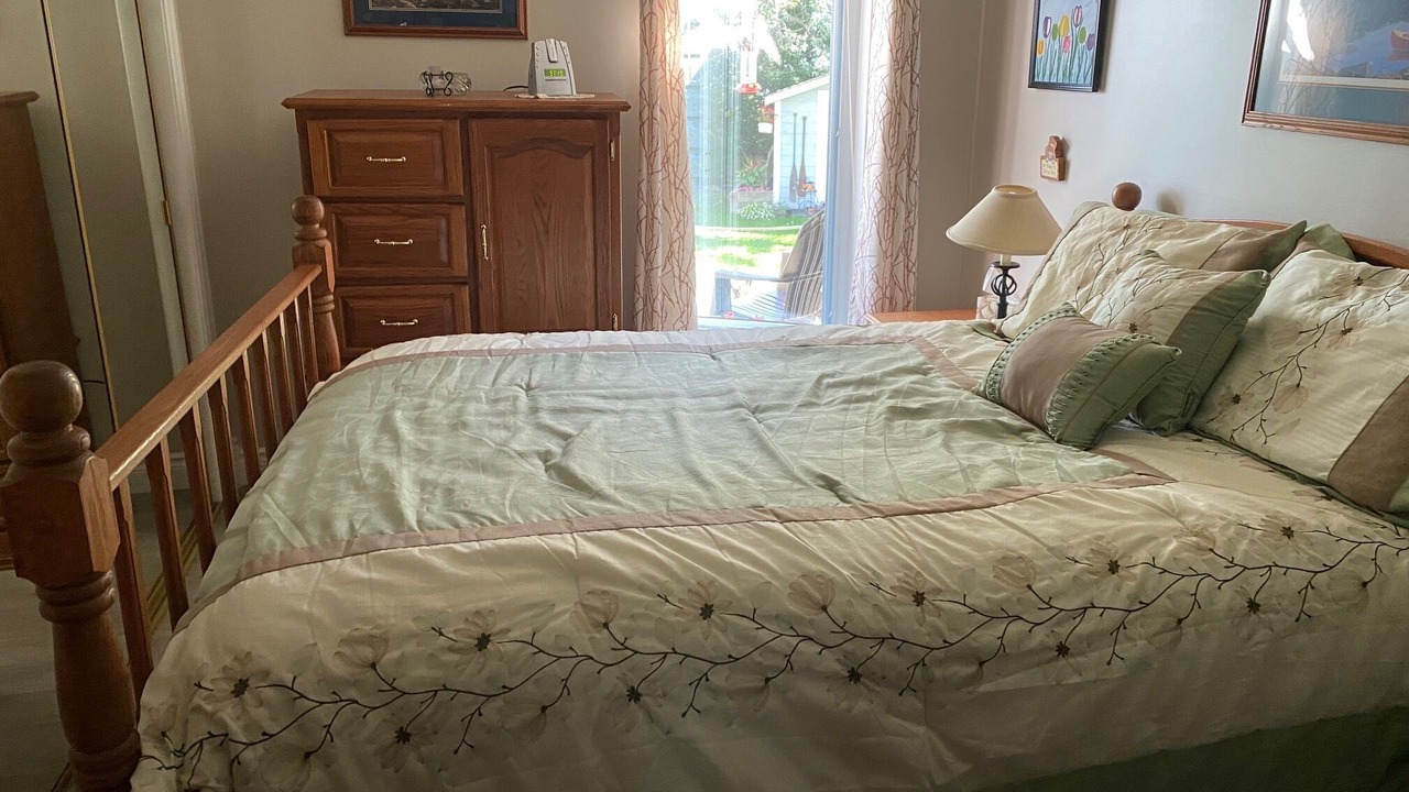 Photo of Bedroom in Chisholm