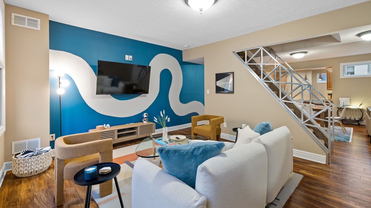 Photo of Bedroom in South Side Flats