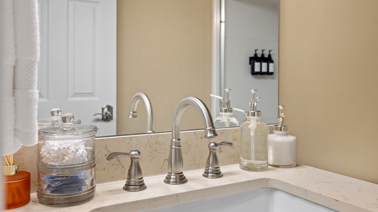 Photo of Bathroom in South Side Flats