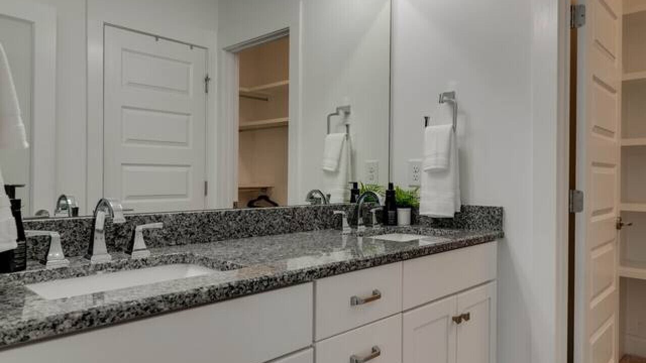 Photo of Bathroom in Eighth Avenue