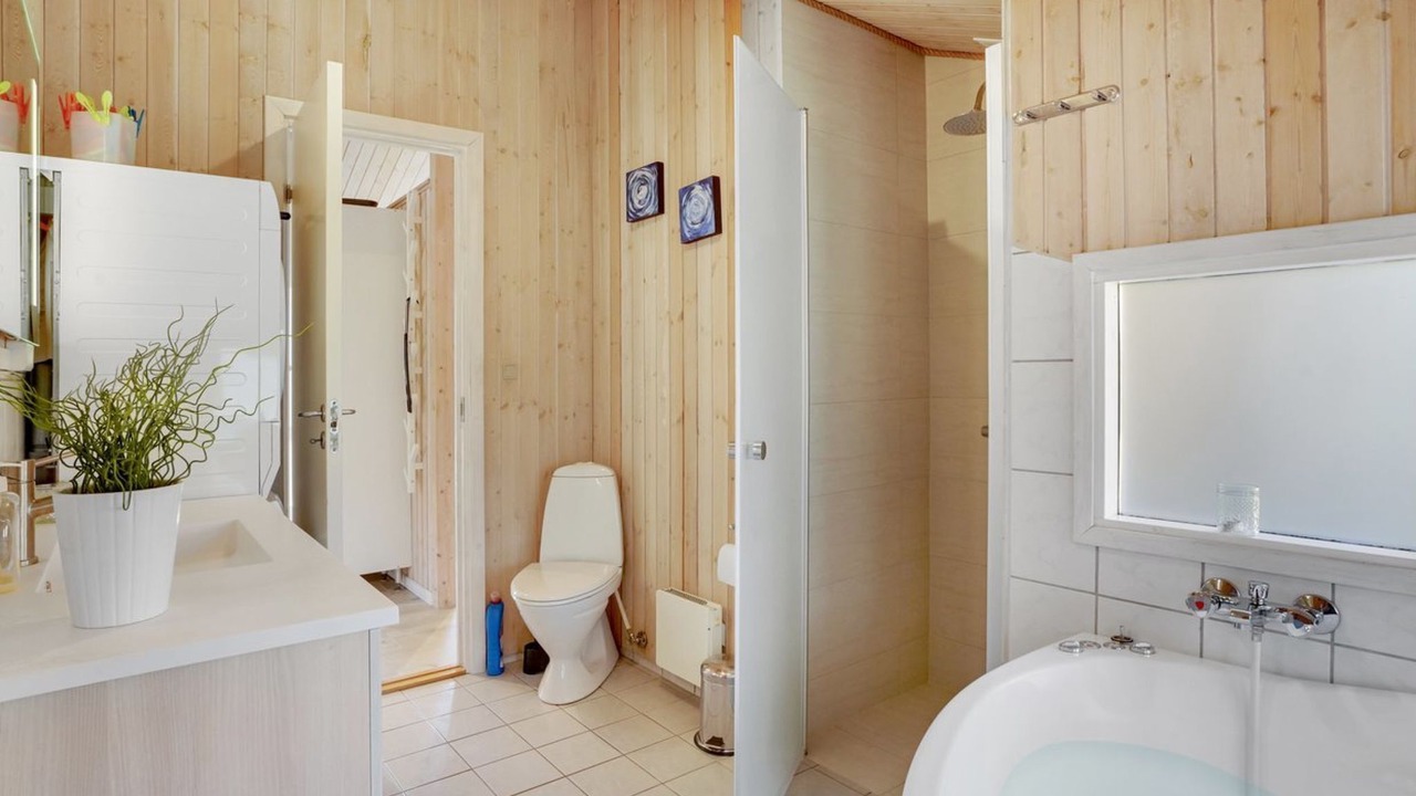 Photo of Bathroom in Torup Strand