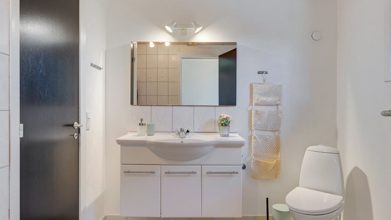 Photo of Bathroom in Logstor