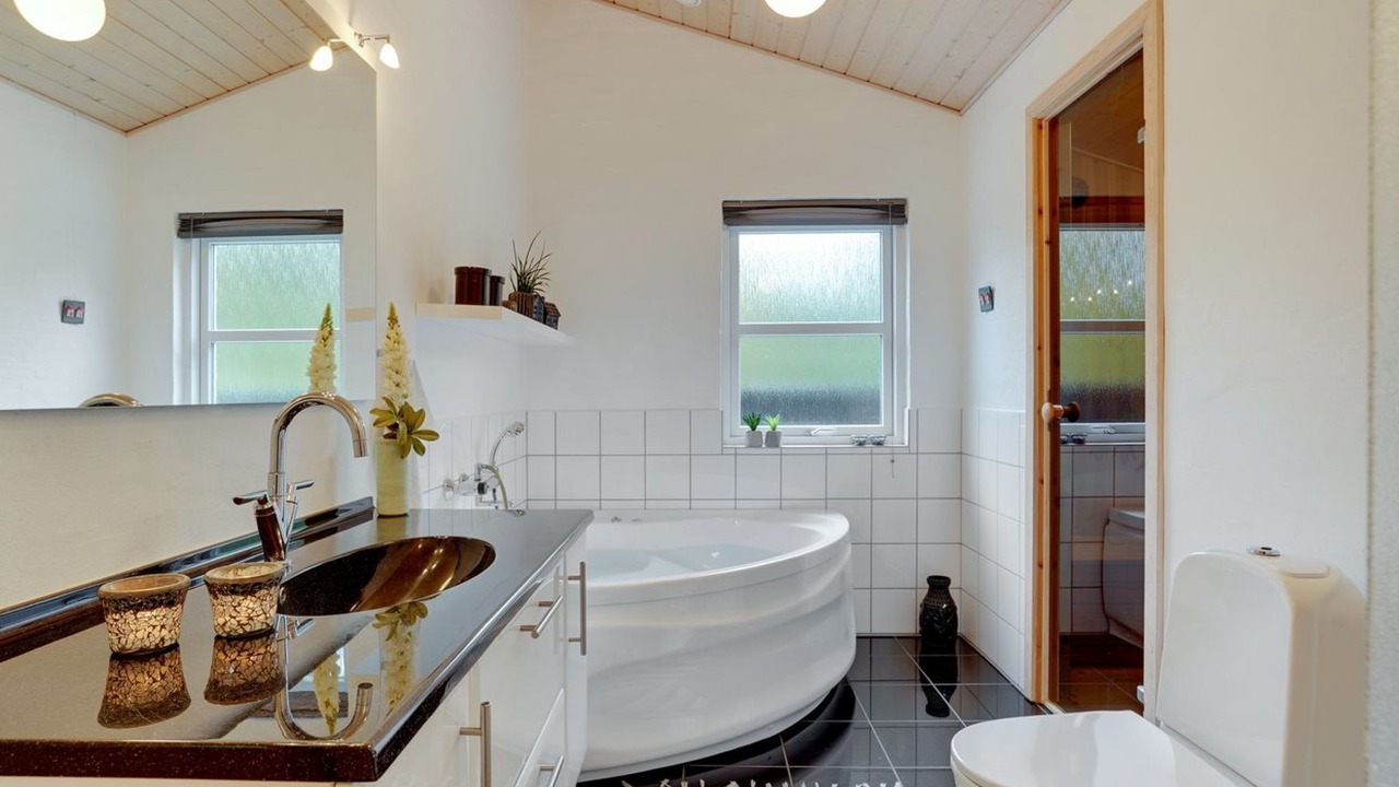 Photo of Bathroom in Torup Strand