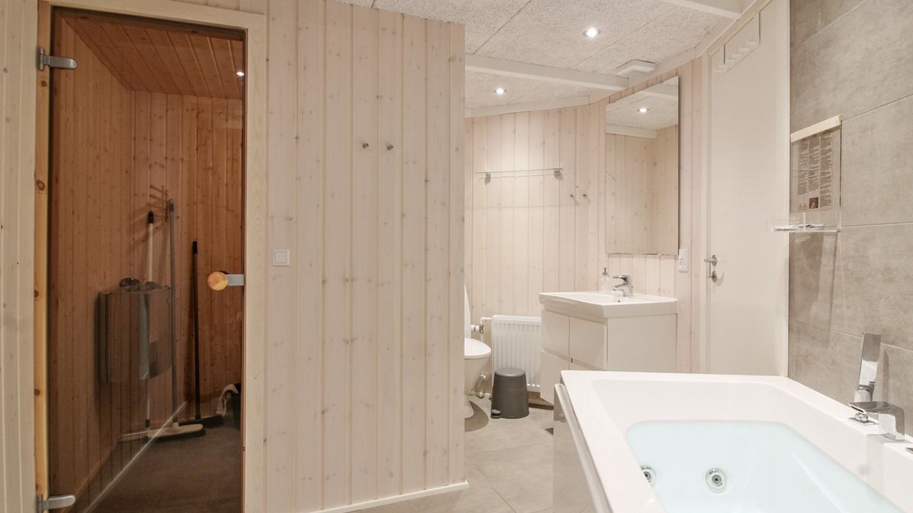 Photo of Bathroom in Lonstrup