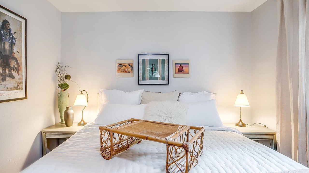 Photo of Bedroom in River Oaks