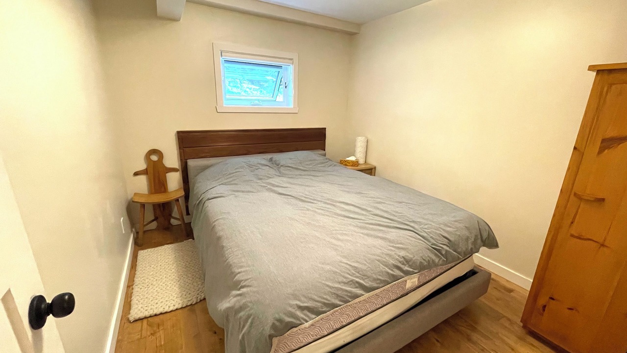 Photo of Bedroom in Mille-Isles