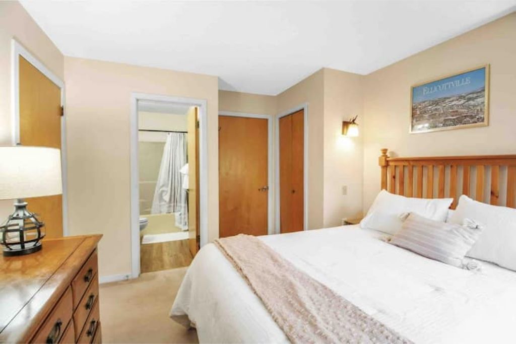 Photo of Bedroom in Great Valley