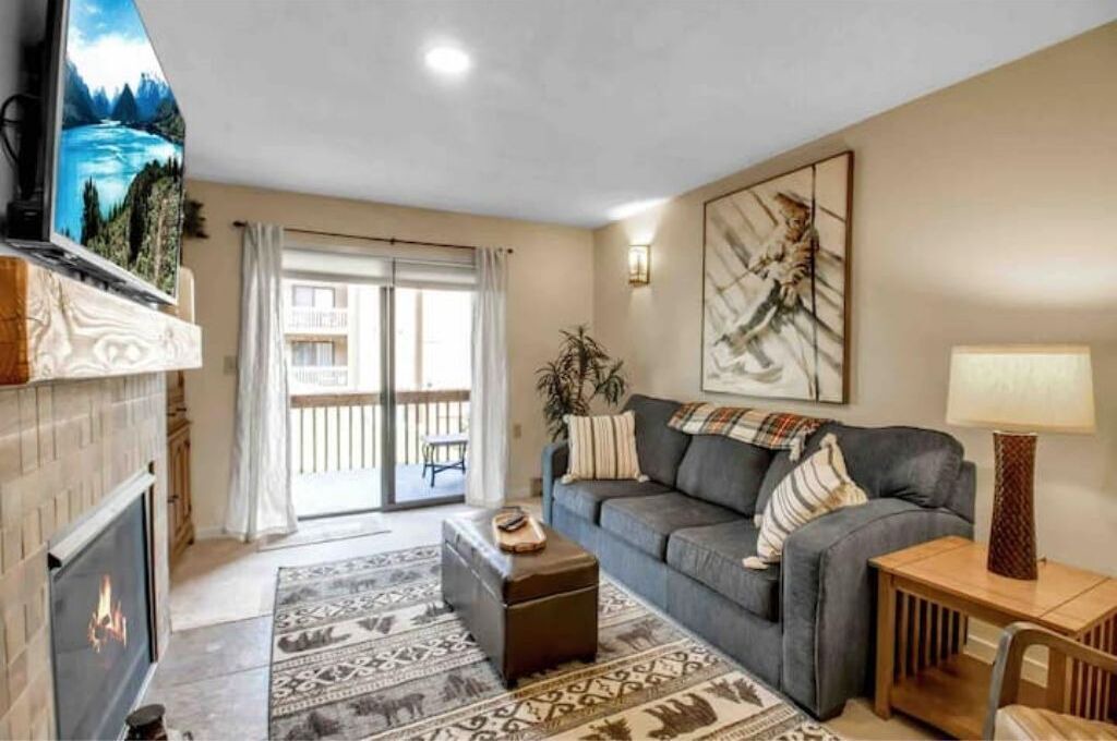 Photo of Livingroom in Great Valley