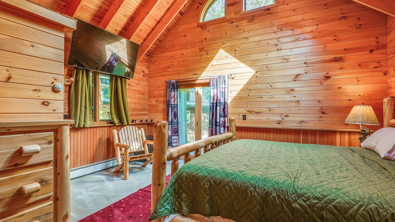 Photo of Bedroom in Wellesley Island