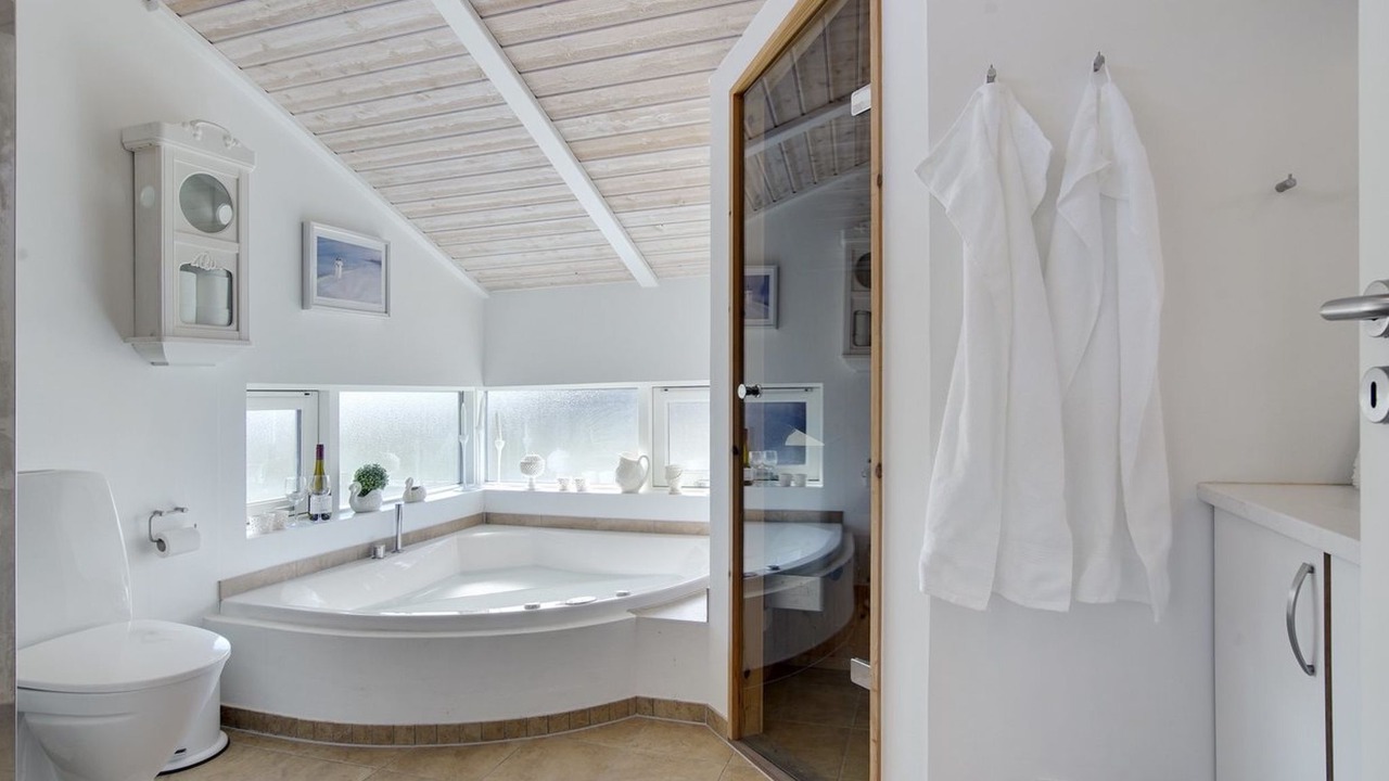 Photo of Bathroom in Hjørring