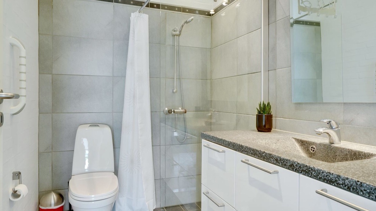 Photo of Bathroom in Lonstrup