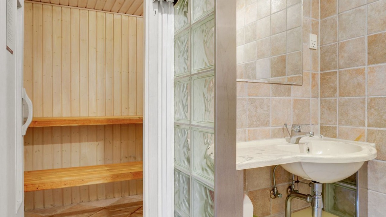 Photo of Bathroom in Lonstrup