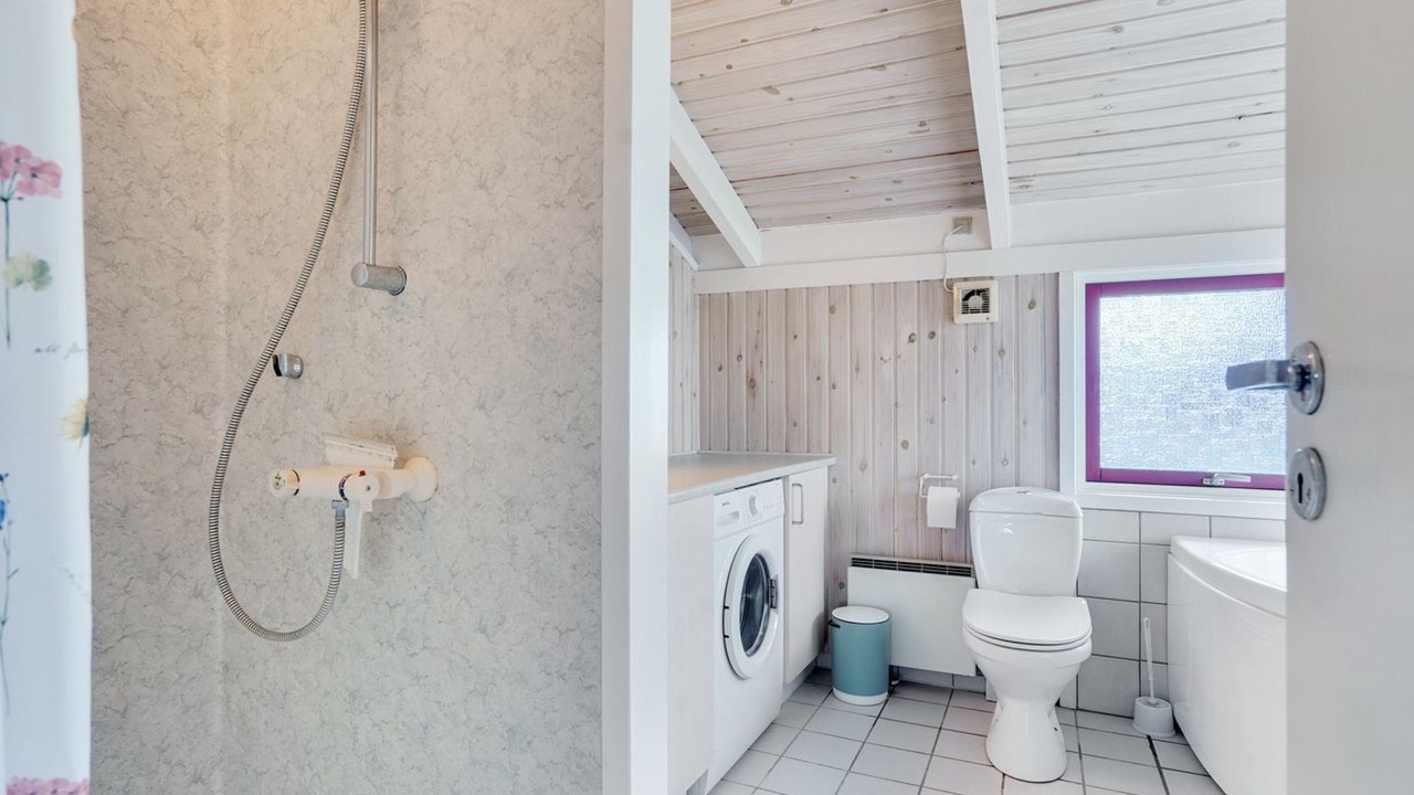 Photo of Bathroom in Hirtshals