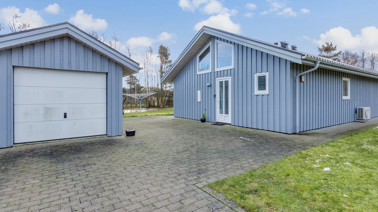 Photo of Others in Nordstrand