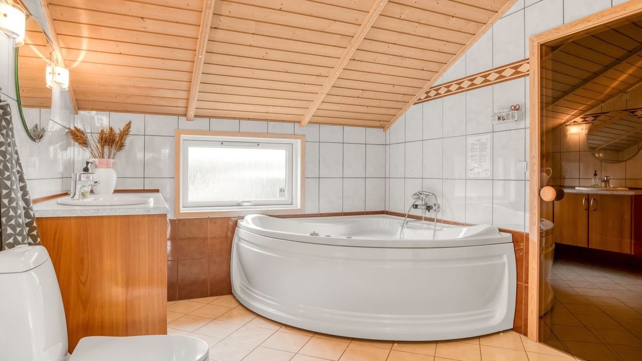 Photo of Bathroom in Hirtshals
