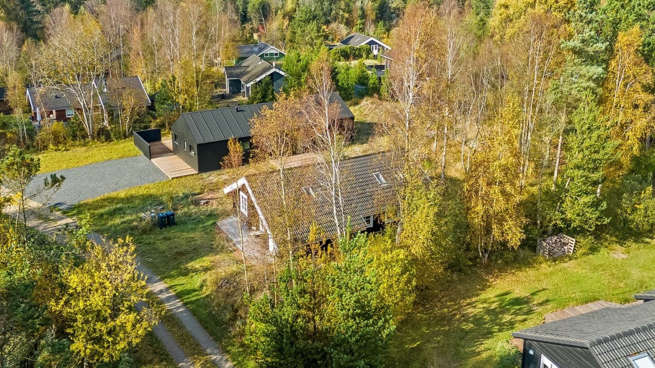 Photo of Others in Aalbaek