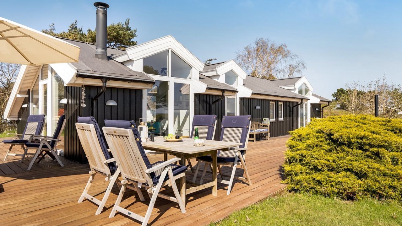 Photo of Others in Sklskr