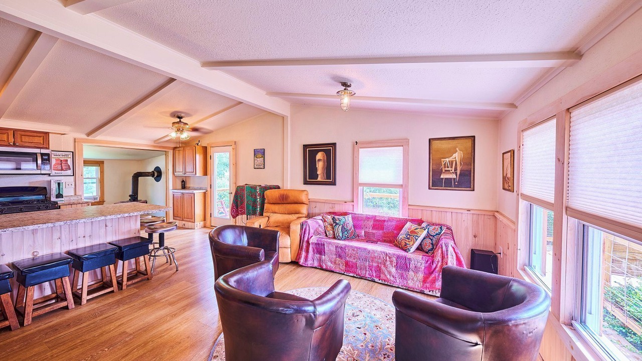 Photo of Livingroom in Fishs Eddy