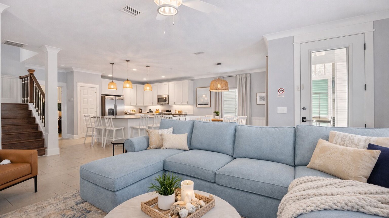 Photo of Livingroom in Villages of Crystal Beach