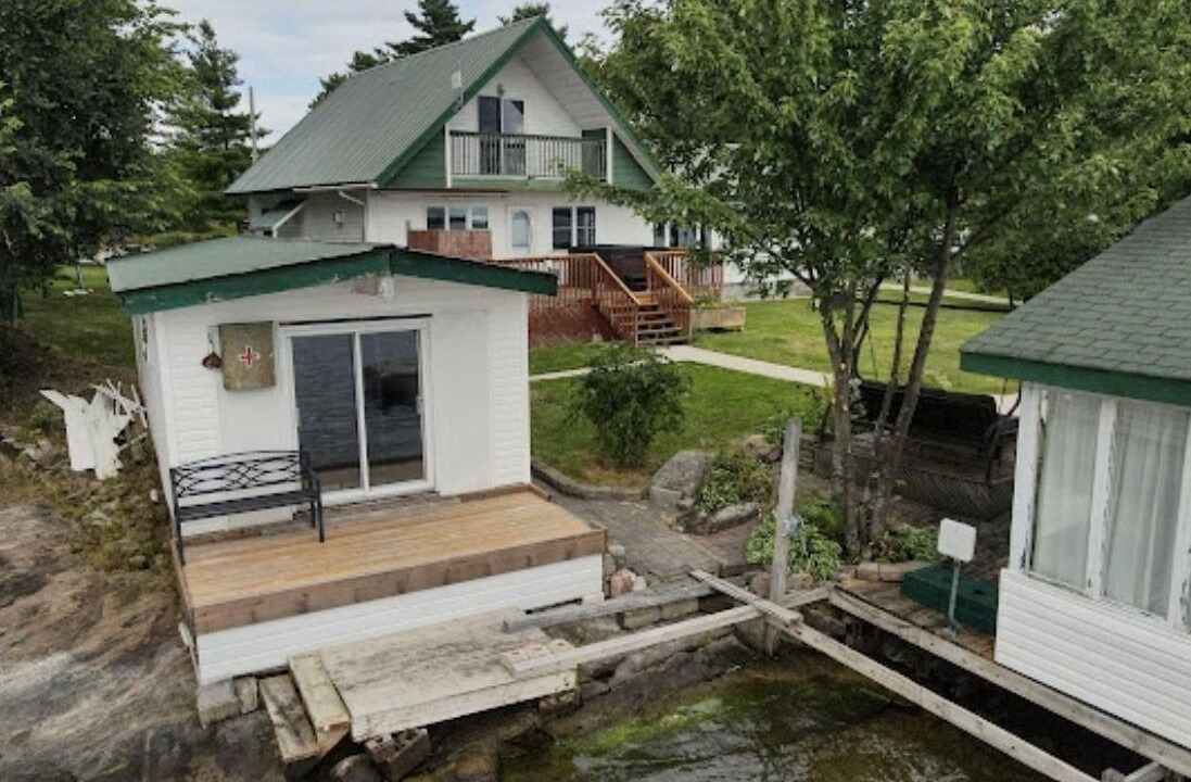 Photo of Outdoor in Lavigne