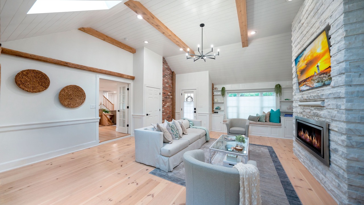 Photo of Bedroom in Centerville