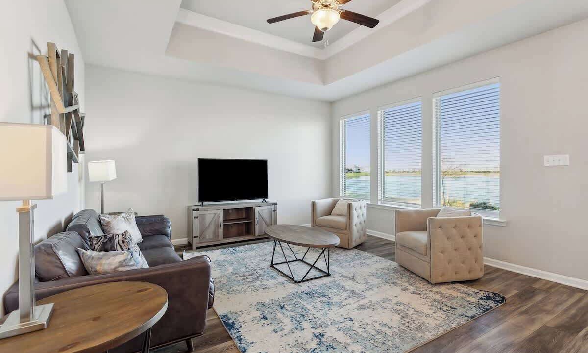 Photo of Livingroom in Slidell