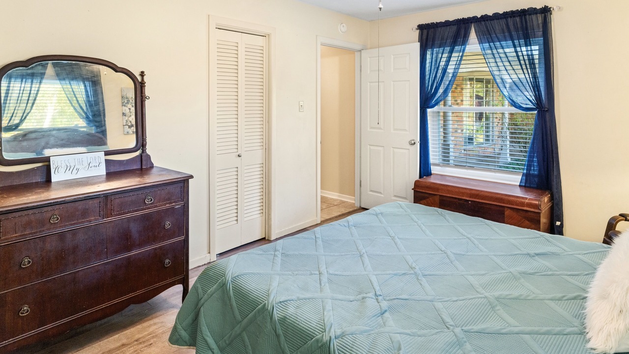Photo of Bedroom in Longview