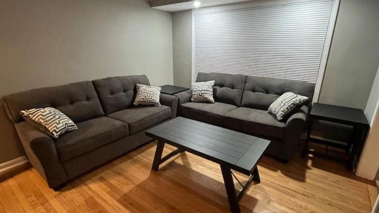Photo of Livingroom in Dearborn