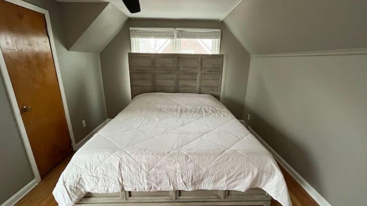 Photo of Bedroom in Dearborn