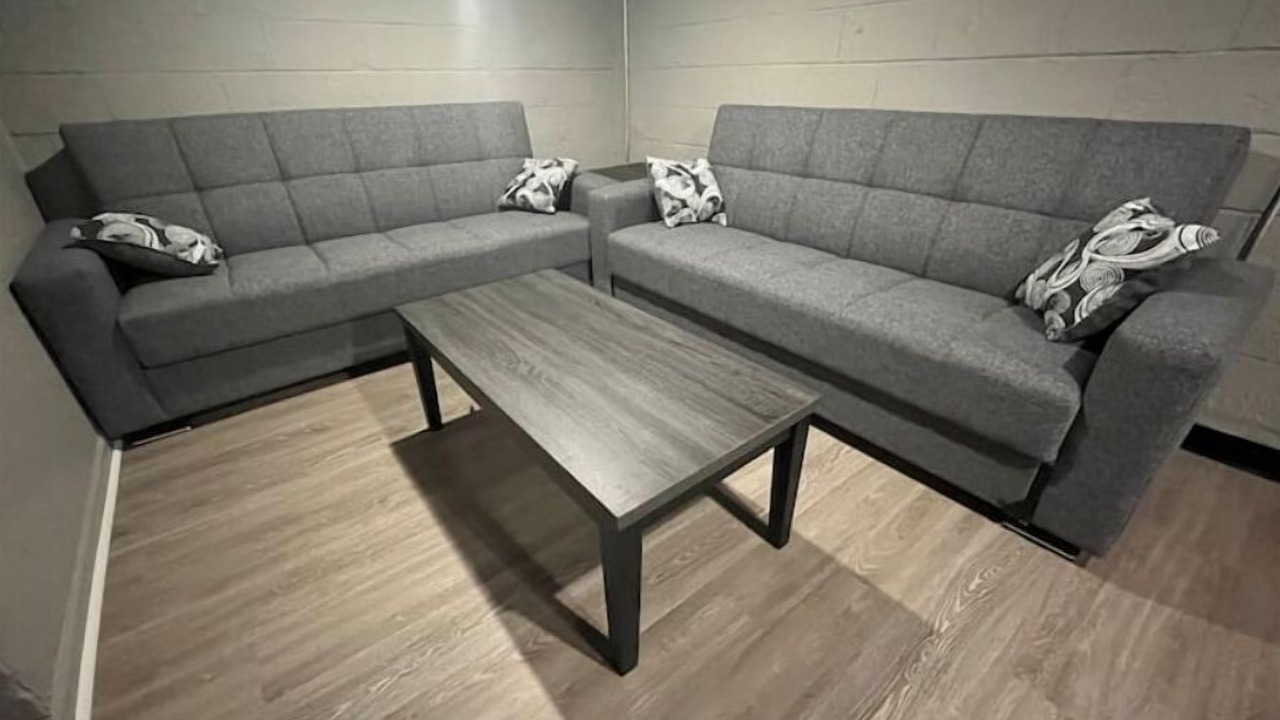 Photo of Livingroom in Dearborn