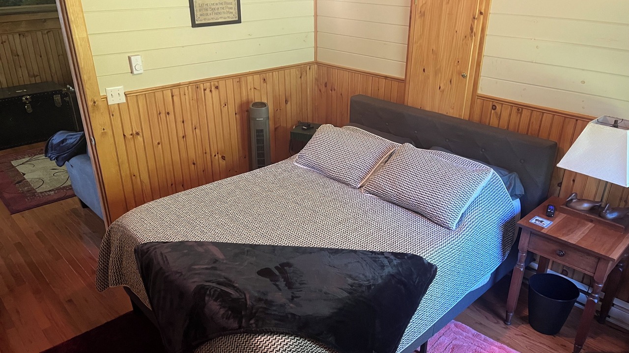 Photo of Bedroom in Saranac Lake
